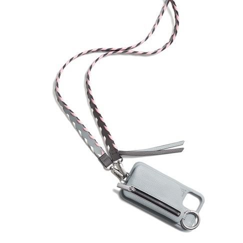 ママの運動会コーデ 便利小物・ajewのスマホショルダー