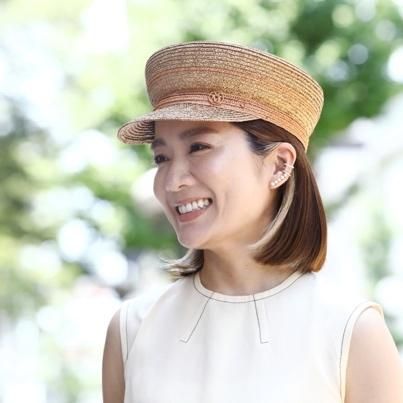 ママの運動会コーデにおすすめのラフィアのキャスケット・Maison Michel