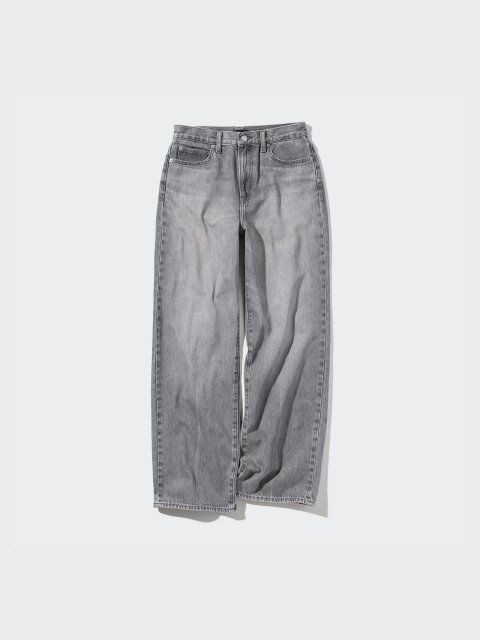 ユニクロのワイドストレートジーンズ