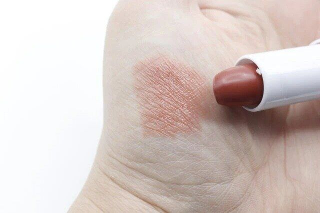 ダイソー アイデイト リップスティック03 色味