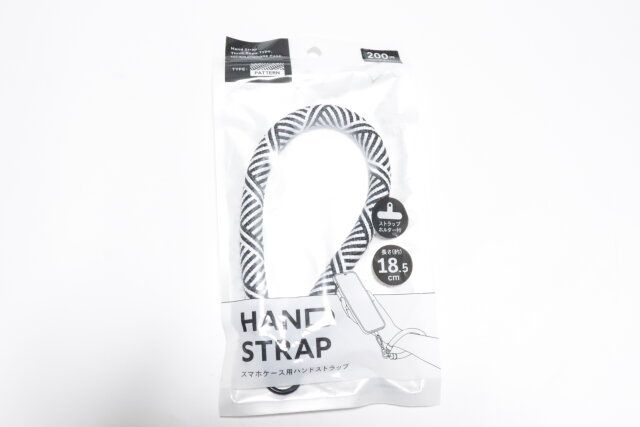 ダイソー スマホケース用 太紐ハンドストラップ モノクロ パッケージ