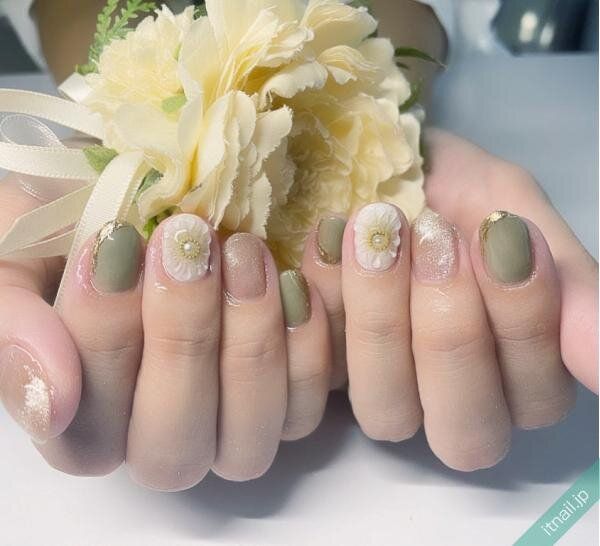 ネイルサロンメィプルが投稿したネイルデザイン [photoid:I0105591] via Itnail Design (740291)