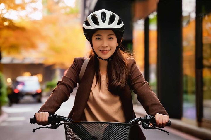 自転車に乗るとき、ヘルメットを着用している人は何％？