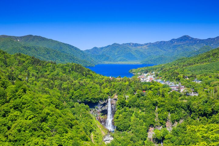 きらめく星空と乳白色の温泉でほっこり♪ 奥日光の癒やし旅