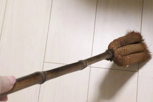 ダイソー 棕櫚ほうき 使用例