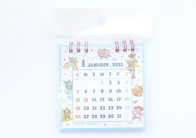 ダイソー ミニ卓上カレンダー（トイ・ストーリー） パッケージ
