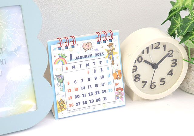 ダイソー ミニ卓上カレンダー（トイ・ストーリー） 使用例