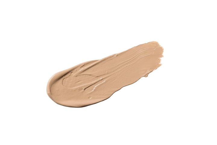 画像: 02 黄みを抑えたピーチ寄りのニュートラルなヌード。