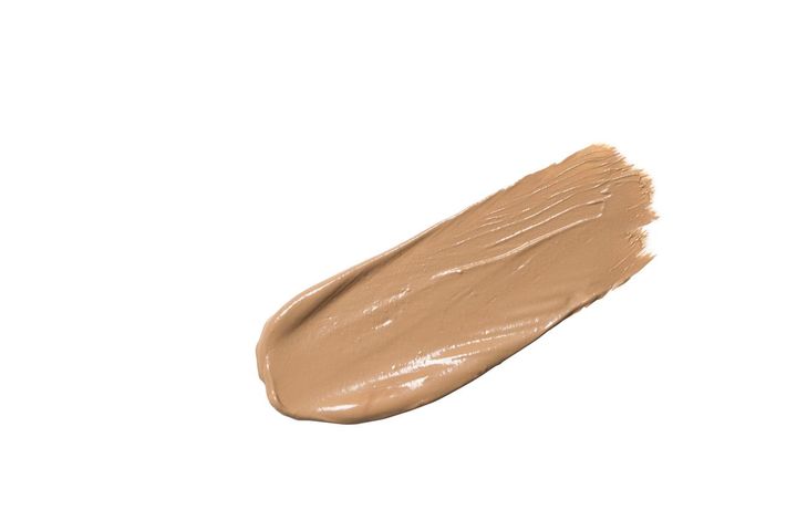 画像: 04 ヘルシーな肌印象を生み出すオークル。コントゥアリングやクマカバーにも。