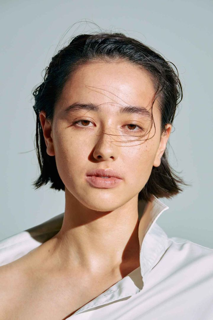 画像: 美しさを引き上げるOSAJIのオータムメイクアップコレクション