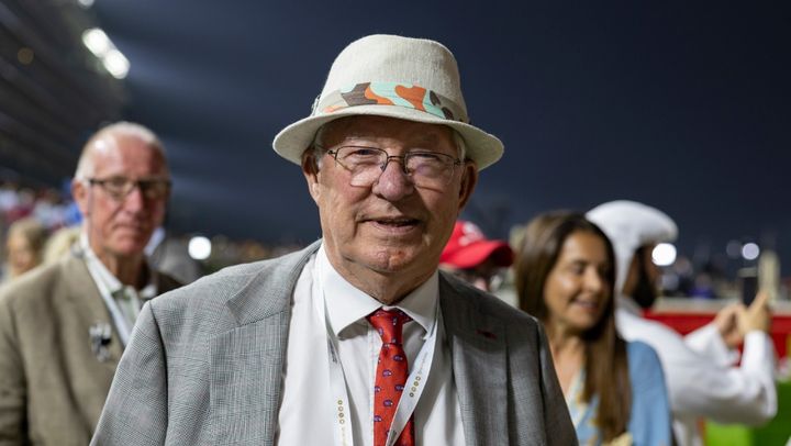 認知症を心配する82歳のアレックス・ファーガソン氏 「たくさん読書をするし、クイズもやる。YouTubeの100問クイズが…」