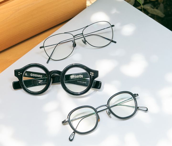 メガネ好きなあの子、こだわりの選び方は？顔のカタチや服装に合わせてみる