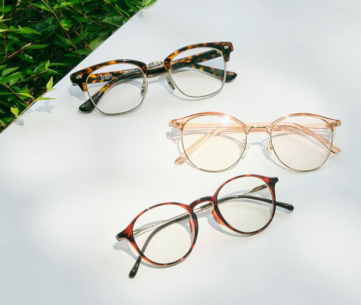メガネ好きなあの子、こだわりの選び方は？顔のカタチや服装に合わせてみる