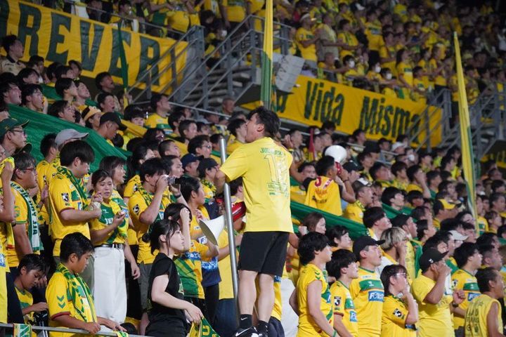 「バス待ちのときに…」漢みせたJ2千葉MF横山暁之は、サポーターに団結呼びかける