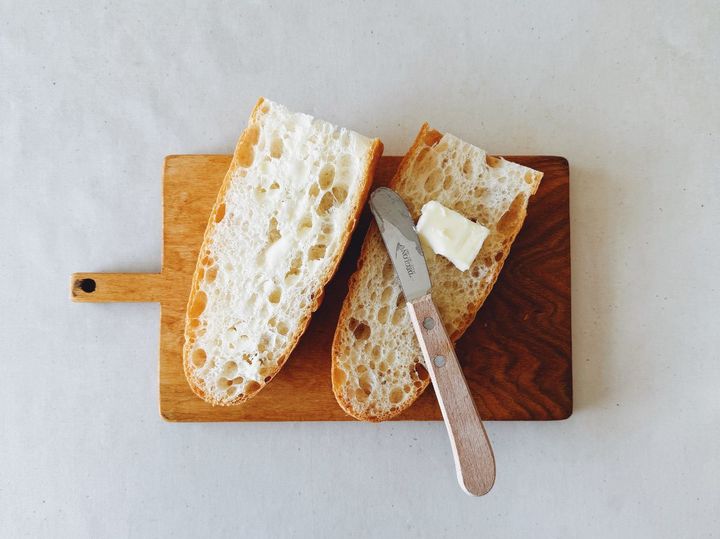 秋の味覚を楽しむ、簡単おしゃれな無花果タルティーヌの作り方【パン好きなsumire.のバゲットサンドのレシピ vol.26 〜レシピで旅するヨーロッパ〜】