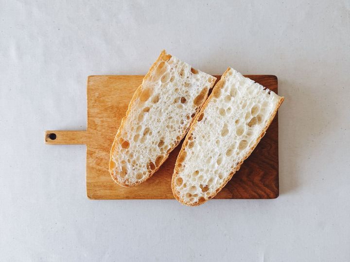 秋の味覚を楽しむ、簡単おしゃれな無花果タルティーヌの作り方【パン好きなsumire.のバゲットサンドのレシピ vol.26 〜レシピで旅するヨーロッパ〜】