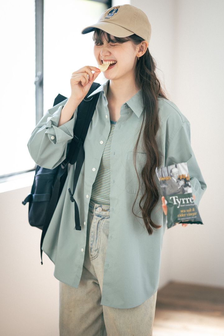 秋はじめに快適な“シャツ”ルック5選。カラーも柄もボーイッシュさが鍵【FUDGE FRIEND おしゃれさんの毎日コーディネート】