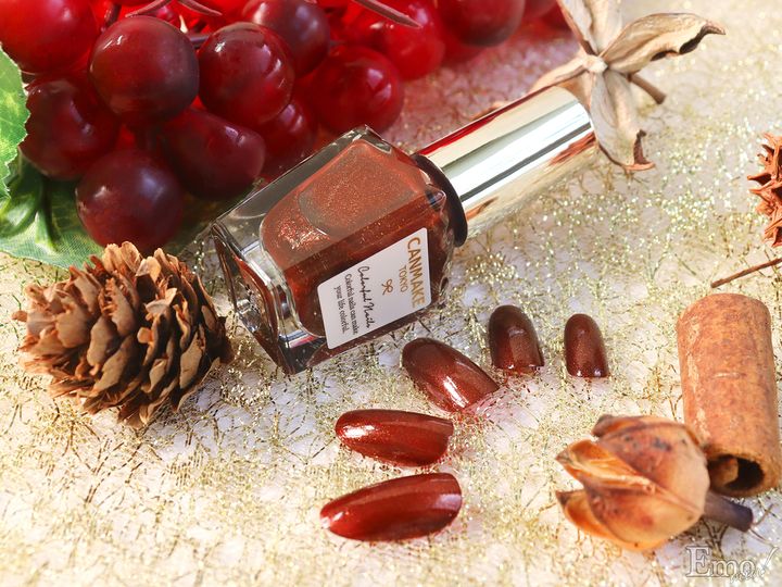 秋の装いを指先に！“紅葉”がテーマの深みネイルカラーに一目惚れしちゃう♪