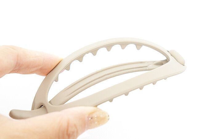 ダイソー バナナクリップ（マット、オーバル）