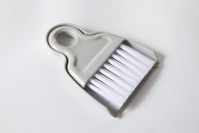 セリア ミニホウキ＆ちりとりセット（マグネット付）