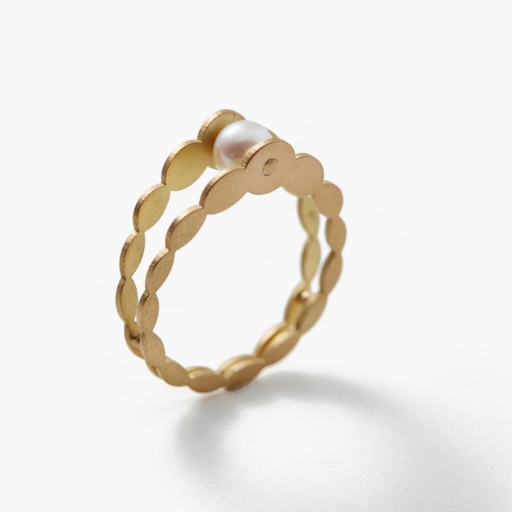 「リア・ディ・グレゴリオ」リング（YG×パール）￥248,600