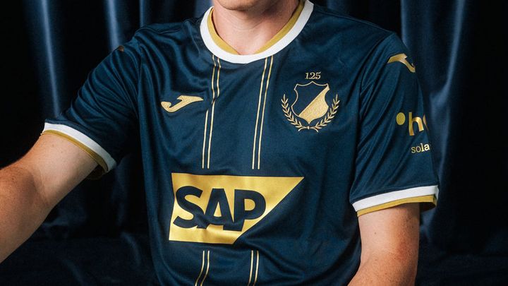 宇佐美貴史も歴史の一部！ホッフェンハイムが125周年記念ユニフォームを発表 エンブレムは「スペシャル版」に