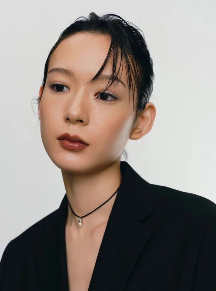 渡嘉敷愛子、穂志もえか、ディオール、カネボウ