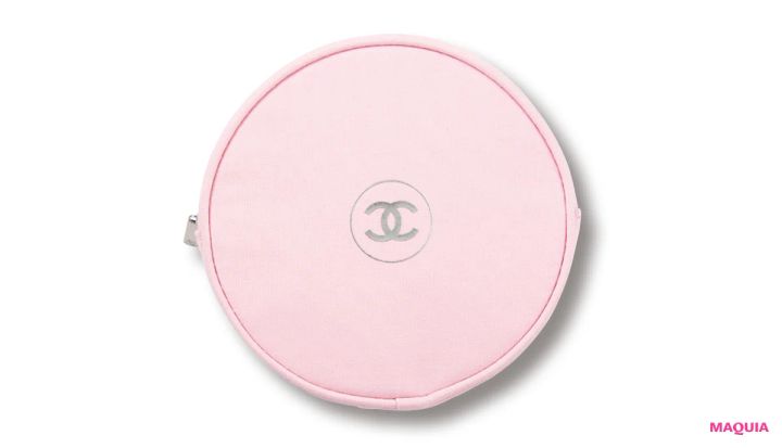 朝ドラでも活躍！ 俳優ハ・ヨンスさんのポーチにはリップが充実。眉コスメも必須_4