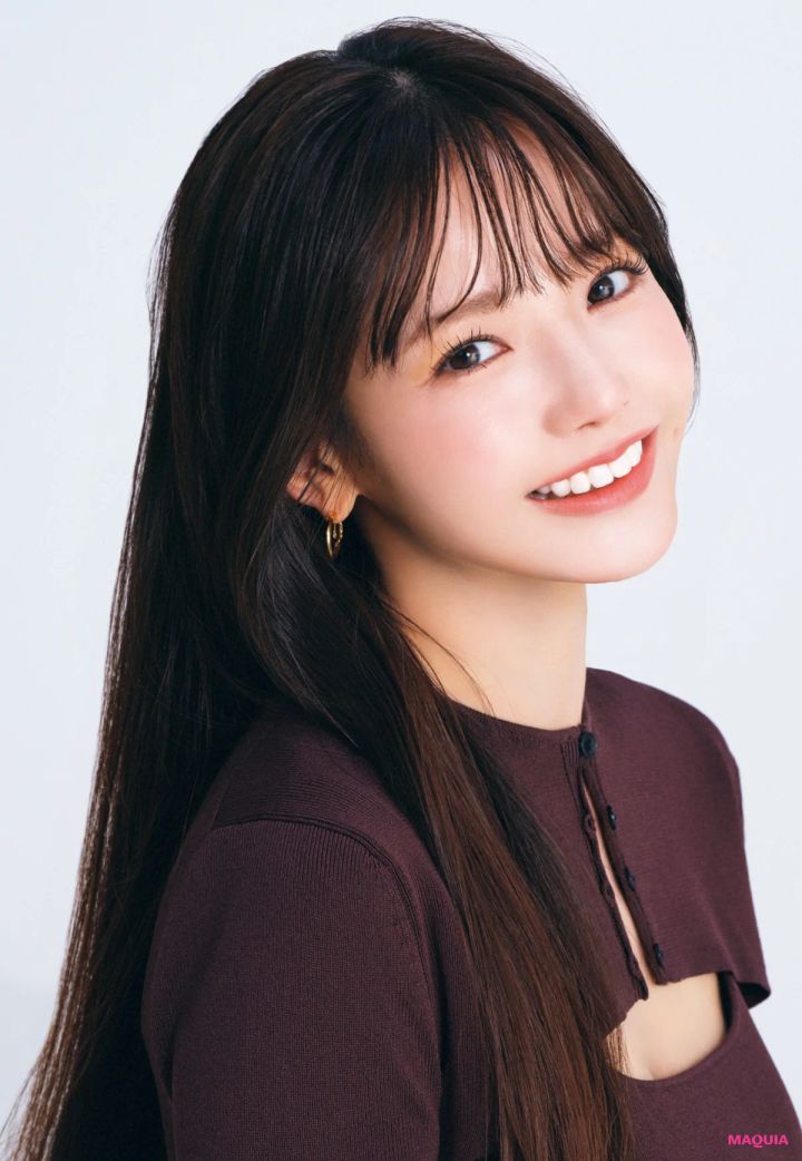 朝ドラでも活躍！ 俳優ハ・ヨンスさんのポーチにはリップが充実。眉コスメも必須_2