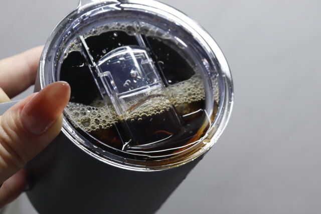 ダイソー ステンレスタンブラー（ハンドル＆蓋付、420mL） 漏れ