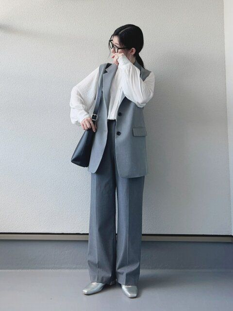 白ブラウスのコーデ4