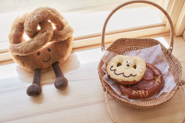 Petit Pretzel Nakazaki store