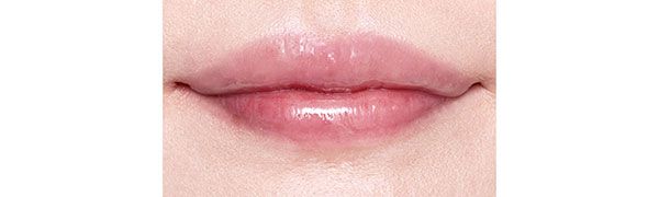 ロムアンド グラスティング カラーグロス 01使用