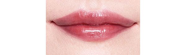 Laka フルーティー グラムティント 122使用