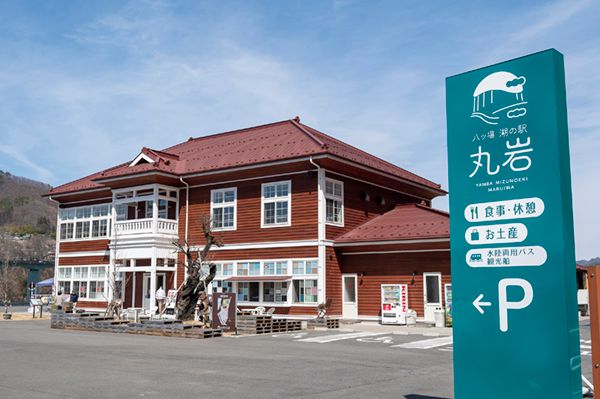 上級キャンパーの1日の過ごし方を取材！ファン急増中の湖畔キャンプ場が最高すぎた【人気記事】