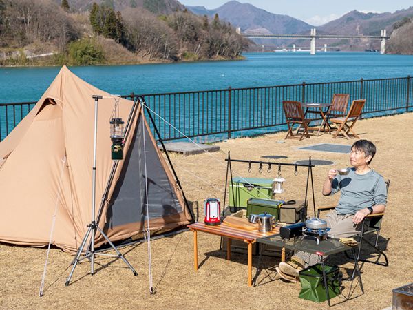  上級キャンパーの1日の過ごし方を取材！ファン急増中の湖畔キャンプ場が最高すぎた