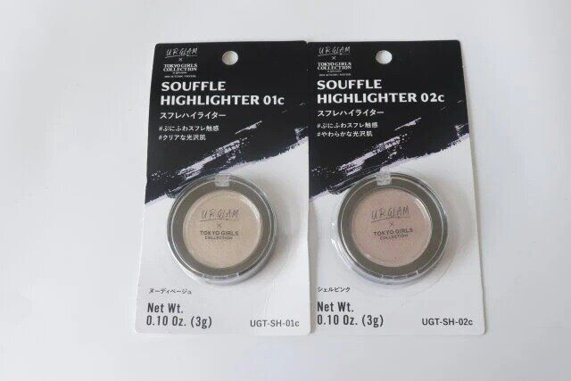 ダイソー UGT スフレハイライター 01c（ヌーディベージュ） UGT スフレハイライター 02c（シェルピンク） パッケージ