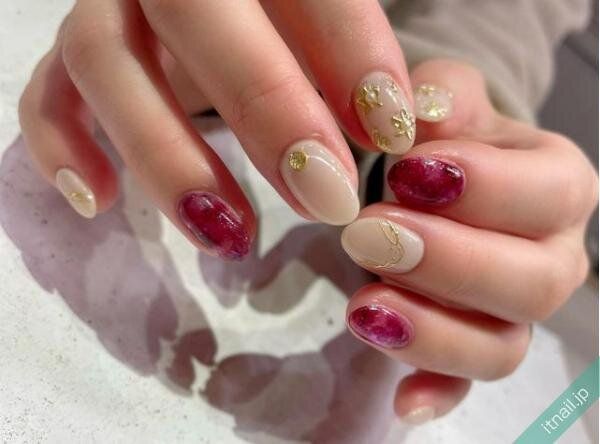 AULAが投稿したネイルデザイン [photoid:I0123115] via Itnail Design (740529)