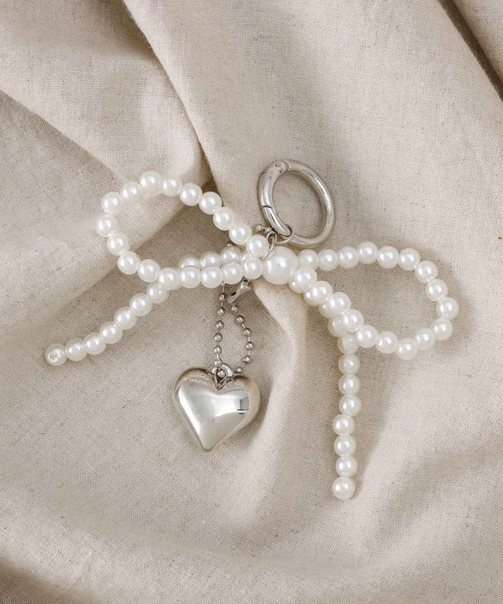 画像1: 出典：3COINS