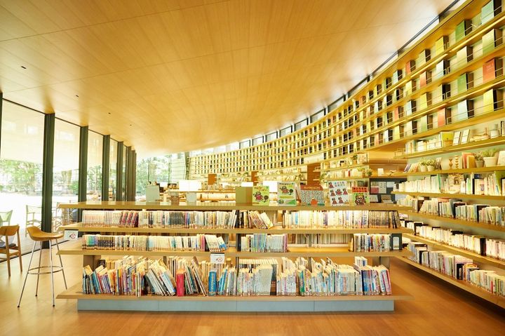 利用者は老若男女さまざま