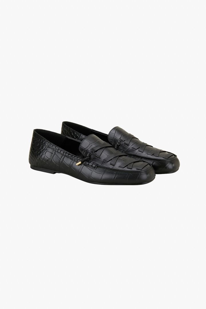 シューズ￥25,990