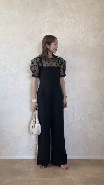 GUカットソーベアキャミソールサロペットパンツとドットシアートップスコーデ