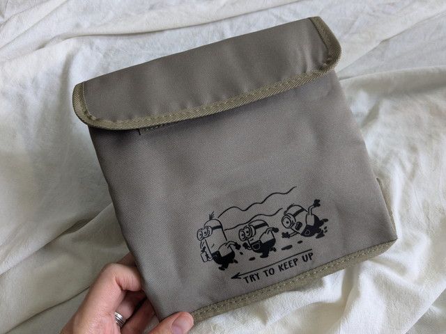 ミニオン大ポーチ