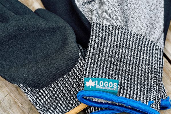 コスパ最強！上級キャンパーがおすすめする耐切創グローブが天才すぎる！