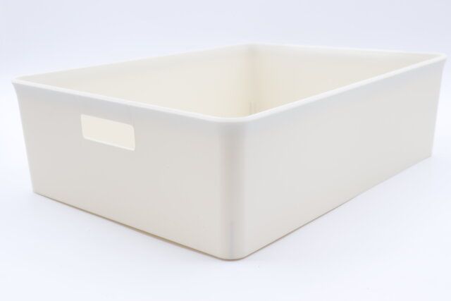 セリアのラッセバスケット B5 アイボリー2