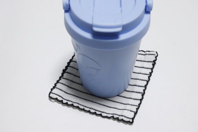 ダイソー ピコット刺繍コースター