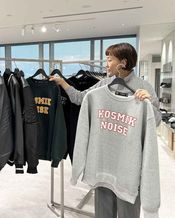 画像: 【GU× UNDERCOVER】ヘビーウェイトスウェットプルオーバー UNDERCOVER１各¥2,990 出典：GU