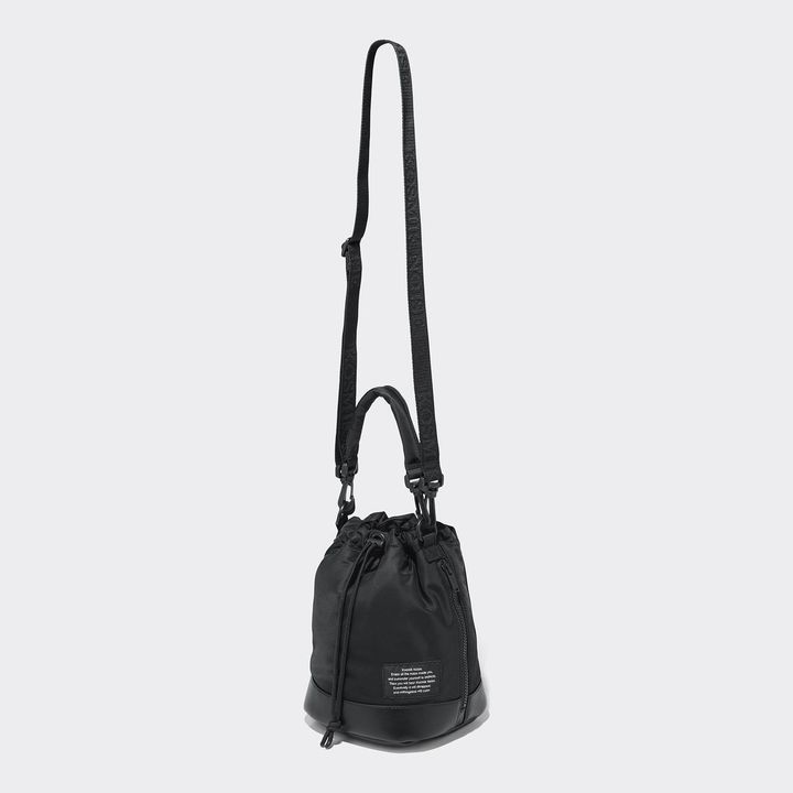 画像2: 【GU× UNDERCOVER】ショルダーバッグ UNDERCOVER ¥2,990 出典：GU