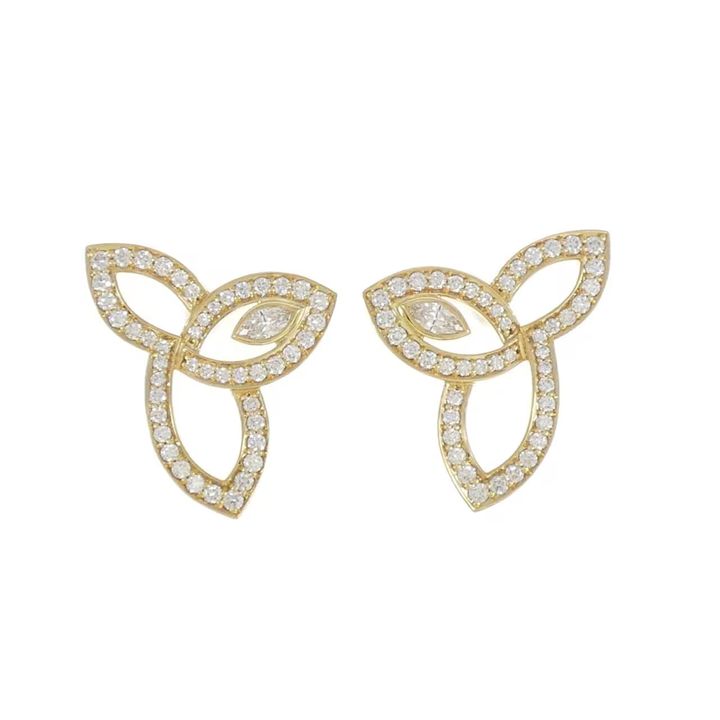 ハリーウィンストンのリリークラスター ピアス