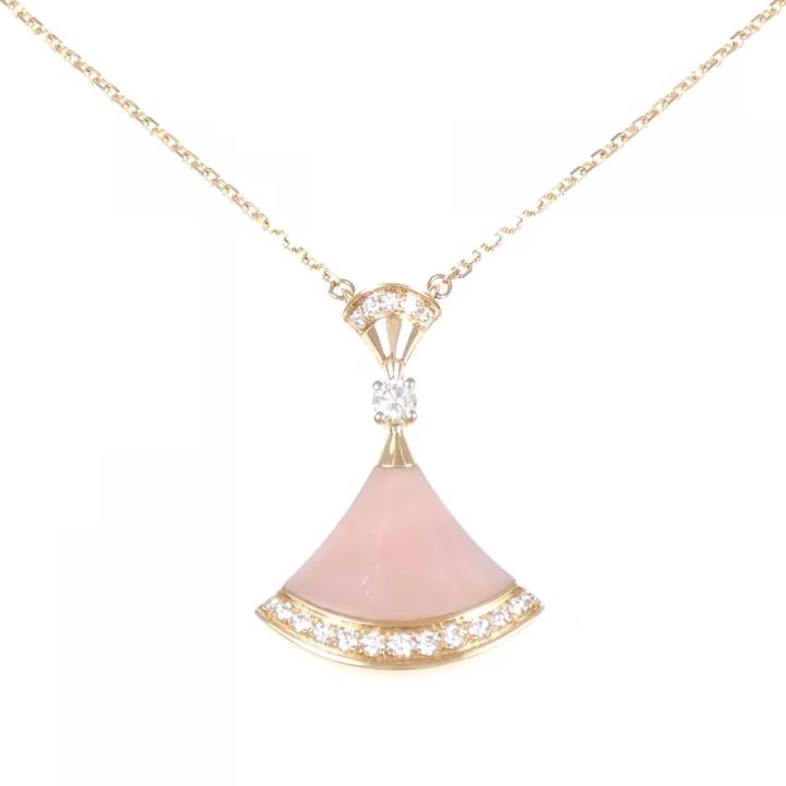 ブルガリのディーヴァ ドリーム ネックレス